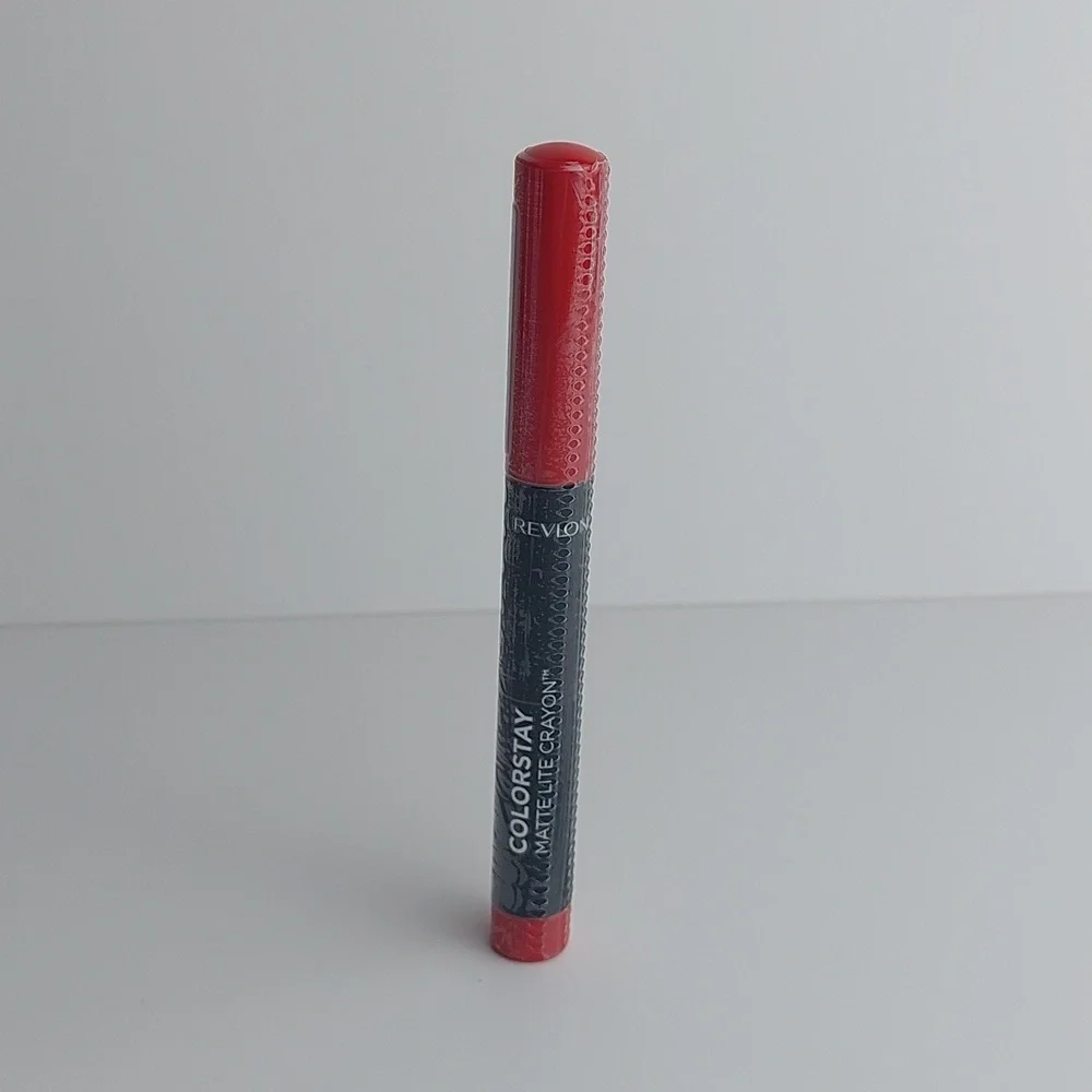 Revlon colorstay Matte‎ Leger Lite crayon you choose